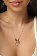 Colar mãe e filho vazado com coração cravejado